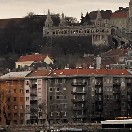 Apartment Klarahome Danube With Parliament Wiev *